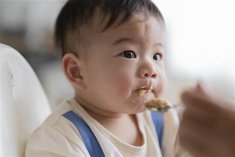 The importance of textured food for babies - Little Bellies